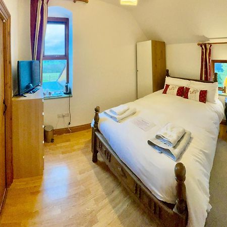Highfields Farm B&B Stone  Extérieur photo