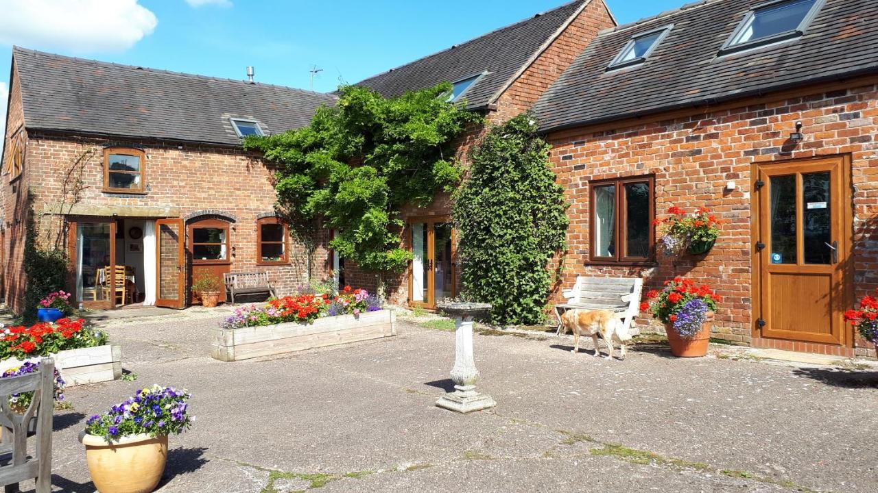Highfields Farm B&B Stone  Extérieur photo