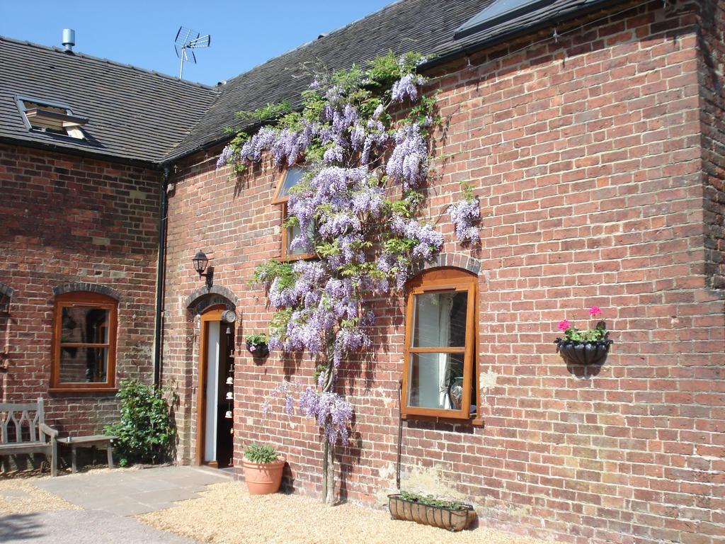Highfields Farm B&B Stone  Extérieur photo